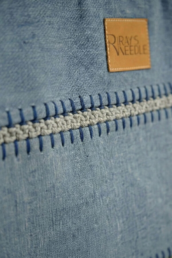 GREY DENIM LAPTOP BAG AI DETAILS 02